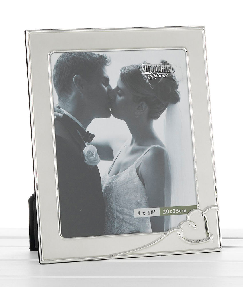SILVER HEART FRAME 8X10