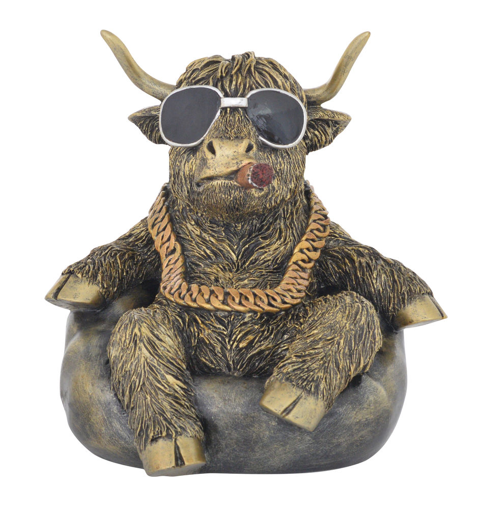 COOL COW CHILLING